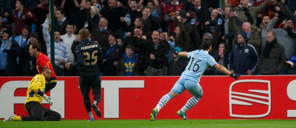 Manchester City s Sergio Kun Aguero celebrates scoring the first goal against FC Porto during the UEFA Europa League Round of 32 2nd Leg match at City of Manchester Stadium. xHOCHxZWEIx xPropagandax