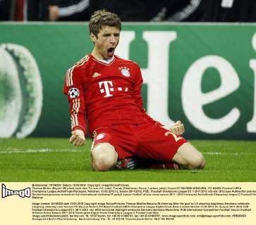 Thomas Müller (Bayern 25) jubelt nach dem Tor zum 2-0, Jubel, Freude, Emotionen, Feiern, Lachen, jubelt, freuen FC BAYERN MÜNCHEN - FC BASEL Fussball UEFA Champions League,Achtelfinale Rückspiel, München, 13.03.2012 CL Saison 2011 2012, FCB,