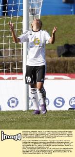 Fussball, UEFA Women s Champions League, Viertelfinale, Rückspiel, 1. FFC Frankfurt (GER) vs. LDB FC Malmö (SWE), Enttäuschung bei Fatmire Bajramaj (1. FFC Frankfurt)