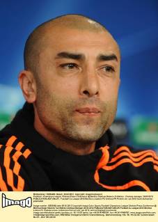 Football - Champions league. Chelsea Press Conference @ Benfica Stadium Roberto Di Matteo - Chelsea manager. 26 03 2012 