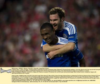 27 March 2012 - Lisbon, Portugal - Chelsea players celebrating the goal by Salomon Kalou Chelsea FC Forward (front) making ii 1-0 at the almost end of the second half during the match between Portugal SL Bebfica and England Chelsea FC for the first leg of the Quarter-finals, of the Uefa Champions League at Luz Stadium, in Lisbon. 