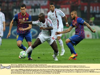 Clarence SEEDORF (Milan), Sergio BUSQUETS, DANIEL ALVES (Barcelona) Milan 28 03 2012 Champions League 2011 2012 AC Milan Vs FC Barcelona allexsabba