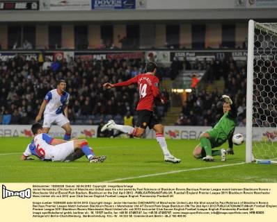 Javier Hernandez (Chicharito) of Manchester United sees his shot saved by Paul Robinson of Blackburn Rovers.Barclays Premier League match between Blackburn Rovers v Manchester Utd at Ewood Park Stadium, Blackburn on the 2nd April 2012 - EDITORIAL USE ONLY. No use with unauthorised audio, video, data, fixture lists, club league logos or live services. Online in-match use limited to 120 images, no video emulation. No use in betting, games or single club league player publications.
