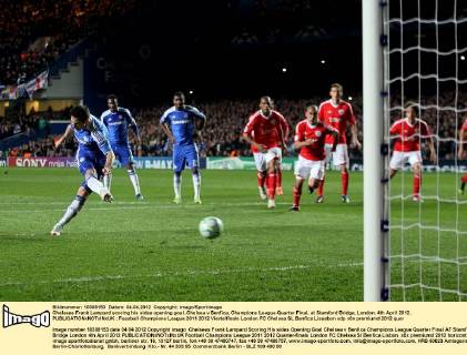 Chelseas Frank Lampard scoring his sides opening goal..Chelsea v Benfica, Champions League Quarter Final, at Stamford Bridge, London. 4th April 2012. EDITORIAL USE ONLY. No use with unauthorised audio, video, data, fixture lists, club league logos or live services. Online in-match use limited to 120 images, no video emulation. No use in betting, games or single club league player publications.