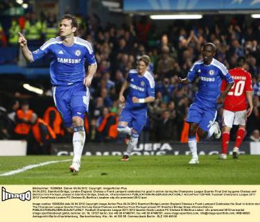 04.04.2012, Stamford Bridge, London England. Chelsea s Frank Lampard celebrates his goal in action during the Champions League Quarter Final 2nd leg game Chelsea and Benfica from Portugal, played at Stamford Bridge, Stadium, xKieranxGalvinx  ActionPlus11257489