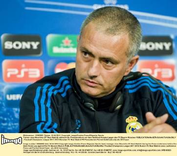 Trainer Jose Mourinho (CF Real Madrid) während der Pressekonfernz vor dem Halbfinal Hinspiel gegen den FC Bayern München 
