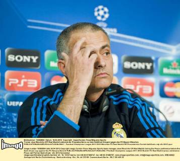 Trainer Jose Mourinho (CF Real Madrid) während der Pressekonfernz vor dem Halbfinal Hinspiel gegen den FC Bayern München 