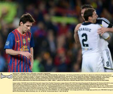 FUSSBALL CHAMPIONS LEAGUE SAISON 2011 2012 HALBFINALE RUECKSPIEL FC Barcelona - FC Chelsea 24.04.2012 Lionel Messi (li, Barca) ist enttäuscht. Branislav Ivanovic (Mitte) und Frank Lampard (re, beide FC Chelsea) freuen sich 
