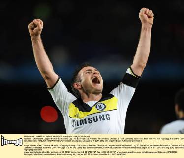 Football - Champions League Semi-Final Second Leg - FC Barcelona vs. Chelsea FC London; Chelsea s Frank Lampard celebrates their win over two legs (agg 3-2) at the Camp Nou, Barcelona 