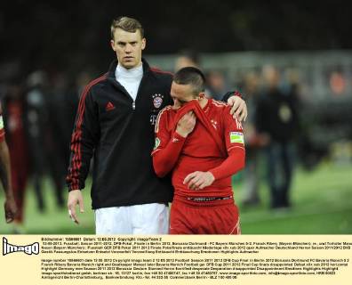 12-05-2012, Fussball, Saison 2011-2012, DFB-Pokal, Finale in Berlin 2012, Borussia Dortmund - FC Bayern München 5-2, Franck Ribery (Bayern München), re., und Torhüter Manuel Neuer (Bayern München)