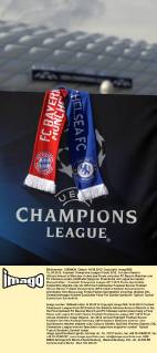 16..05.2012, Fussball Champions-League Finale 2012, Vor dem Stadion (Allianz-Arena) in München in dem das Finale zwischen FC Bayern München und FC Chelsea London stattfindet hängt ein Final-Schal mit Logos der beiden Mannschaften.