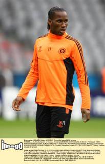 FUSSBALL - CL Finale, Bayern vs Chelsea, Training MUENCHEN,DEUTSCHLAND,18.MAI.12 - FUSSBALL - UEFA Champions League Finale, FC Bayern München vs Chelsea FC, Abschlusstraining Chelsea. Bild zeigt Didier Drogba (Chelsea). 