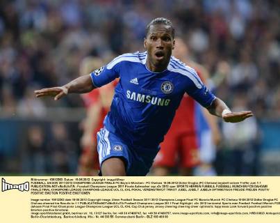 FUSSBALL SAISON 2011 2012 CHAMPIONS LEAGUE FINALE FC Bayern München - FC Chelsea 19.05.2012 Didier Drogba (FC Chelsea) bejubelt seinen Treffer zum 1:1 