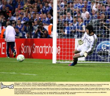 FUSSBALL - CL Finale, Bayern vs Chelsea München,DEUTSCHLAND,19.MAI.12 - FUSSBALL - UEFA Champions League Finale, FC Bayern München vs Chelsea FC. Bild zeigt Petr Cech (Chelsea). Keywords: Elfmeter. 