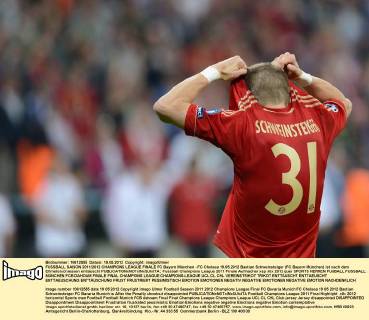 FUSSBALL SAISON 2011 2012 CHAMPIONS LEAGUE FINALE FC Bayern München - FC Chelsea 19.05.2012 Bastian Schweinsteiger (FC Bayern München) ist nach dem Elfmeterschiessen enttäuscht 
