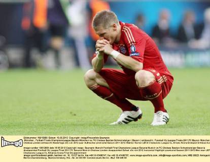 München , Fußball Finale ChampionsLeague Bayern München vs. FC Chelsea Bastian Schweinsteiger ( Bayern ) enttäuscht