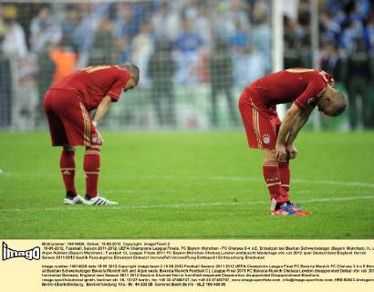 19-05-2012, Fussball, Saison 2011-2012, UEFA Champions League Finale, FC Bayern München - FC Chelsea 3-4 n.E. Entsetzen bei Bastian Schweinsteiger (Bayern München), li., und Arjen Robben (Bayern München)