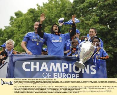 20.05.2012 Chelsea London, England. Champions League Cup Winners Parade atop the traditional open-top bus to the Stamford Bridge Ground. Terry, Bosingwa, Lampard and Kalou with the cup xAlanxStanfordx  ActionPlus20239851