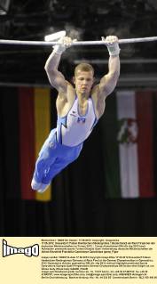 17.06.2012, Düsseldorf: Fabian Hambüchen (Niedergirmes Deutschland) am Reck Finale bei den deutschen Meisterschaften im Turnen 2012.