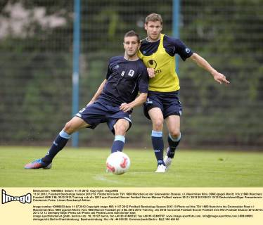 11.07.2012, Fussball Bundesliga Saison 2012 13, Fototermin beim TSV 1860 München an der Grünwalder Strasse, v.l. Maximilian Nicu (1860) gegen Moritz Volz (1860 München)
