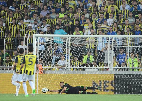 Champions League 3rd qualifying match between Fenerbahce SK Istanbul and FC Vaslui at the Sukru Saracoglu Stadium in Istanbul, on 2012 08 01 Fenerbahce - Vaslui FC 1-1: 