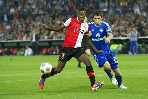 (L-R) Guyon Fernandez of Feyenoord,Taras Mykhalyk of Dynamo Kiev Feyenoord Rotterdam vs Dynamo Kiev. UEFA Champions League Third Round Qualifier 2012 2013 xVIxWillemxJanxDijkdrentxIVx 1079804