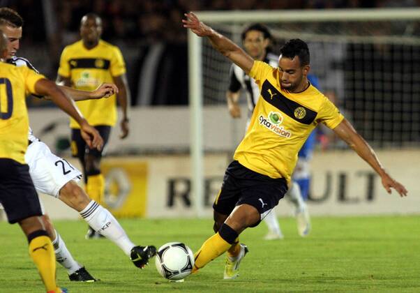 08.08.2012 Belgrade(Serbia) FK Partizan - FC AEL Limassol UEFA Champions League third leg qualify men s football Edmar(r) FC AEL Limassol and Sasa Markovic (L) FK Partizan : 