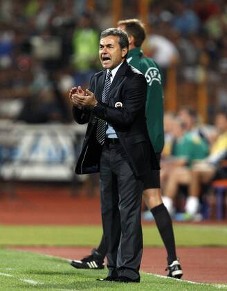 Champions League 3rd qualifying match between SC Vaslui and Fenerbahce Istanbul at the Municipal Ceahlaul Stadium in Piatra Neamt, Romania on 2012 08 08 Pictured: Coach Aykut Kocaman of Fenerbahce. 
