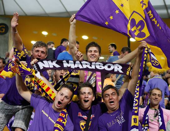 FUSSBALL - CL Play Off, MARBURG,SLOWENIEN,28.AUG.12 - FUSSBALL - UEFA Champions League, Play Off -- NK Maribor Fans. 