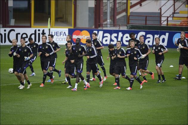 Mannschaftstraining RSC Anderlecht FOOTBALL : RSC Anderlecht - AC Milan - 17 09 2012 Photonews Panoramic 