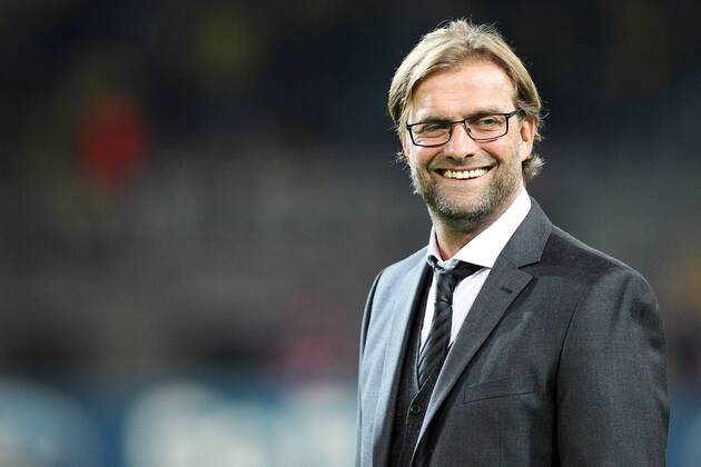 Fußball Champions League Borussia Dortmund - Ajax Amsterdam am 18.09.2012 im SIGNAL IDUNA-Park in Dortmund Trainer Jürgen Klopp ( Dortmund ) grinst