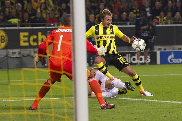 (L-R) goalkeeper Kenneth Vermeer of Ajax,Niklas Moisander of Ajax,Mario Götze of Borussia Dortmund Borussia Dortmund v Ajax Amsterdam Champions League 2012 2013 xVIxMAURICExVANxSTEENxIVx 1152515