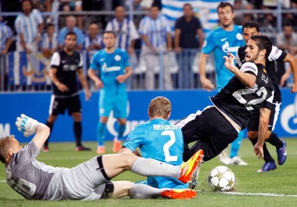CHAMPION LEAGUE FC Malaga - Zenit St. Petersburg 3:0 Isco, Aleksandr Anyukov, Vyacheslav Malafeev 