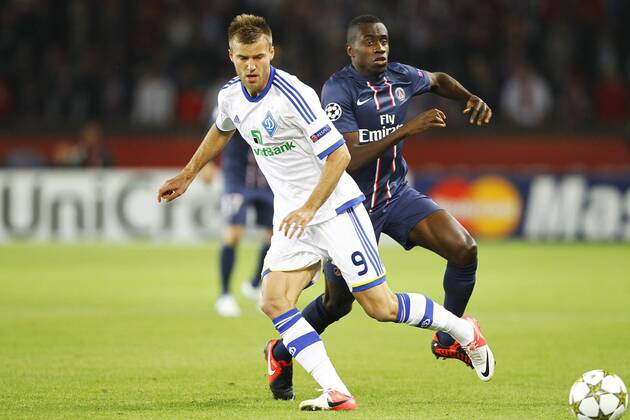Blaise Matuidi (PSG) gegen Andriy Yarmolenko (Dynamo Kiev) Champions League PSG Paris Saint Germain -Dinamo Kiev 4:1 GwendolineLeGoff Panoramic 