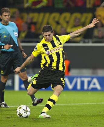 Dortmund, 18.09.2012, Signal-Iduna-Park Robert Lewandowski (BVB) Borussia Dortmund - Ajax Amsterdam