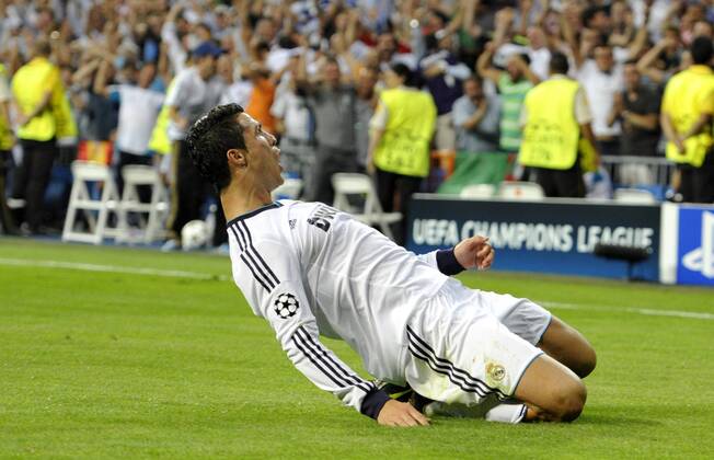 Manchester City - Real Madrid - UEFA Champions League 2012-2013 - Group Stage - Group D - Matchday 1 Cristiano Ronaldo celebrating victory goal Estadio Santiago Bernabeu- Madrid - Spain - 18 09 2012 