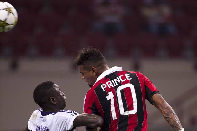 Cheikhou Kouyate (Anderlecht), Kevin-Prince Boateng (Milan), SEPTEMBER 18, 2012 - Football Soccer : UEFA Champions League Group C match between Milan 0-0 RSC Anderlecht at Giuseppe Meazza Stadium (San Siro) in Milano, Italy.  ( ptmb033808)