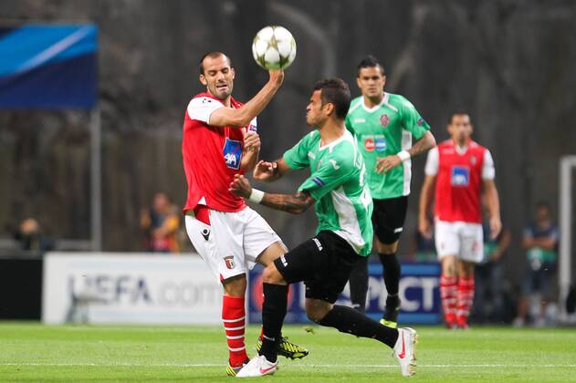 Ruben Micael (L) of SC Braga challenges Luis Alberto of CFR Cluj during the UEFA Champions League, Group H, match against CFR Cluj at AXa Stadium in Braga. 