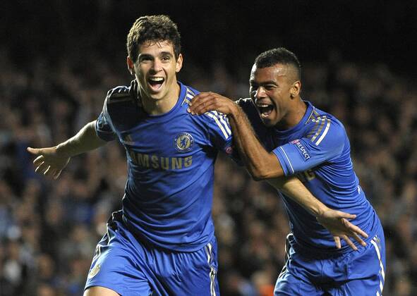 Oscar (L) - Ashley Cole, Chelsea Goal Celebration London 19 9 2012 Stadio Stamford Bridge Football Champions League 2012 2013 Chelsea FC London - Juventus Turin; xFedericoxTarditoxInsidefotox