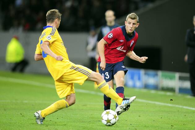 Lucas Digne (Losc) vs Edgar Olekhnovic (Borisov) FOOTBALL : Losc Lille vs Fc Bate Borisov - champions League - 19 09 2012 JBAutissier Panoramic 