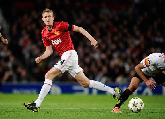 Darren Fletcher of Manchester United Manchester United (ManU) - Galatasaray Istanbul EDITORIAL USE ONLY. No use with unauthorised audio, video, data, fixture lists, club league logos or live services. Online in-match use limited to 120 images, no video emulation. No use in betting, games or single club league player publications.