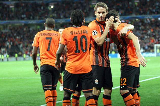 Henrik Mkhitaryan (R), Marko Devic (2.R), Willian, Fernandinho FC Shakhtar Donetsk - FC Nordsjaelland, Champions League Group E at the Donbass Arena, Donetsk, Ukraine, September 19, 2012 