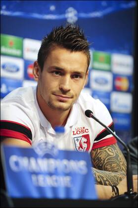 Mathieu Debuchy - LOSC- Pressekonferenz Lille OSC LOSC - Champions League - 01 10 2012 JBAutissier Panoramic 