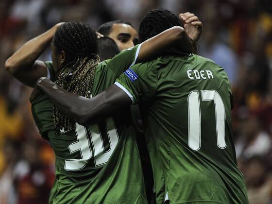 UEFA Champions league group H soccer match between Galatasaray v Sporting SC Braga at Turk Telekom Arena Stadium in Istanbul, Turkey. 02.10.2012 Pictured: Braga s players Ruben Micael , Alan Silva and Eder Macedo celebrate after the scored. 