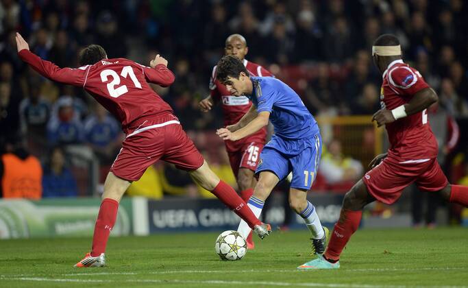 02-10-2012: Champions League, FC Nordsjaelland (FCN) - Chelsea FC: Oscar, Chelsea FC. 