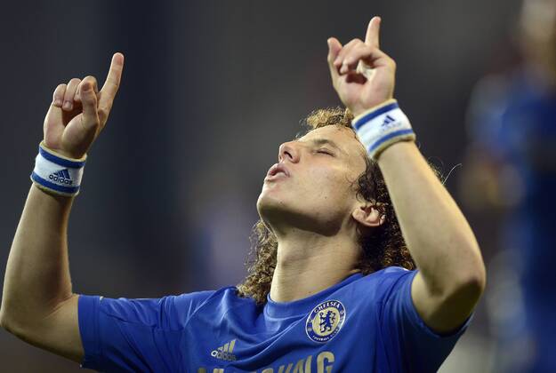 02-10-2012: Champions League, FC Nordsjaelland (FCN) - Chelsea FC: David Luiz, Chelsea FC. score to 3-0 
