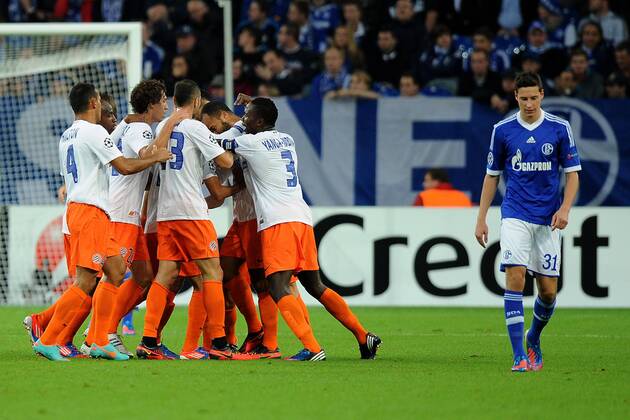 Fußball Champions League Schalke 04 - HSC Montpellier am 03.10.2012 in der Veltins-Arena in Gelsenkirchen Torjubel Montpellier zum 0:1
