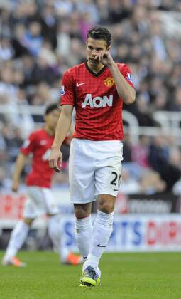 Robin Van Persie of Manchester United .Barclays Premier League - Newcastle Utd vs Manchester Utd - St. James Park - Newcastle - 07 10 12 - Picture Richard Lee Sportimage EDITORIAL USE ONLY. No use with unauthorised audio, video, data, fixture lists, club league logos or live services. Online in-match use limited to 120 images, no video emulation. No use in betting, games or single club league player publications.