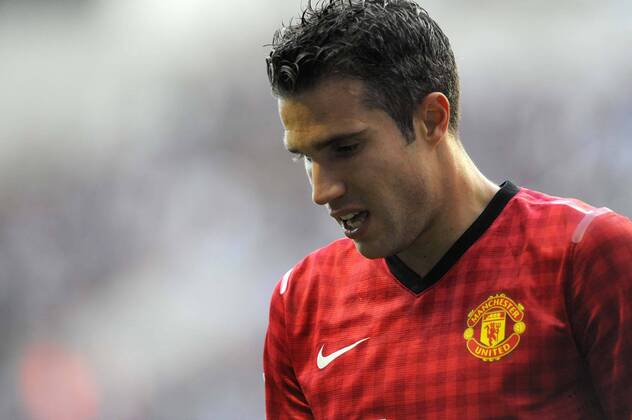Robin Van Persie of Manchester United .Barclays Premier League - Newcastle Utd vs Manchester Utd - St. James Park - Newcastle - 07 10 12 - Picture Richard Lee Sportimage EDITORIAL USE ONLY. No use with unauthorised audio, video, data, fixture lists, club league logos or live services. Online in-match use limited to 120 images, no video emulation. No use in betting, games or single club league player publications.