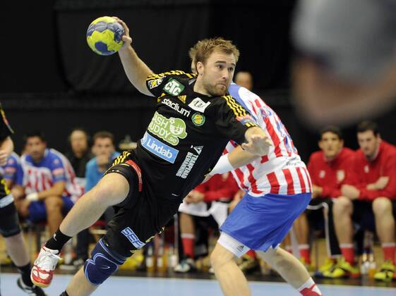 Göteborg 2012 10 17 Scandinavium Men s Champions League handball group phase IK Sävehof vs BM Atletico Madrid Michael Apelgren Sävehof Atletico Madrid KP031002 
